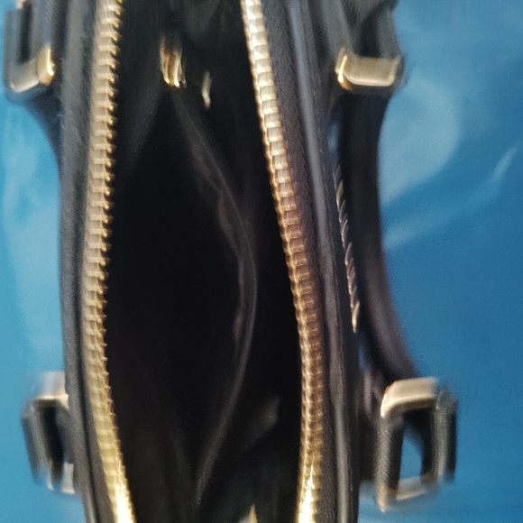 Steve Madden Mini/ Small Purse With Side Tag - Picture 14 of 16